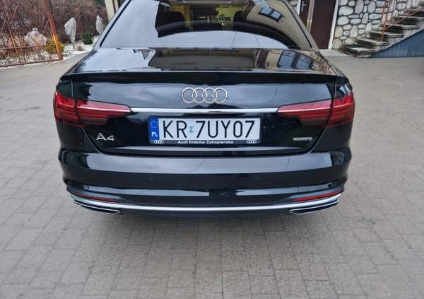 Audi A4 cena 147000 przebieg: 55000, rok produkcji 2020 z Pieniężno małe 232